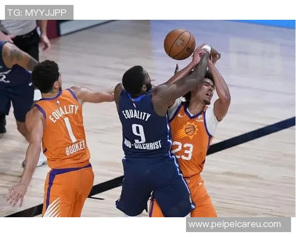 第三节40分！太阳主帅：暂停时不用多说什么 大家团结一起做到的